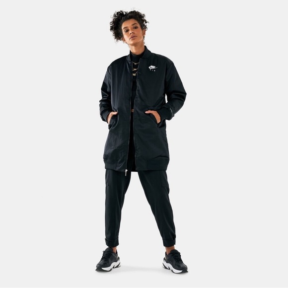 𝐍𝐈𝐊𝐄 Therma-Fit Long Bomber Jacket in Black Size Large - Picture 9 of 16